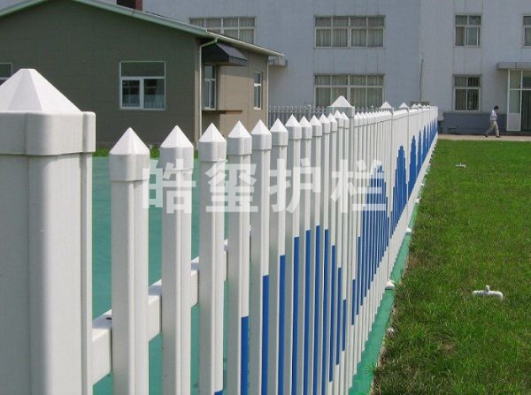 PVC護(hù)欄立柱的安裝方法